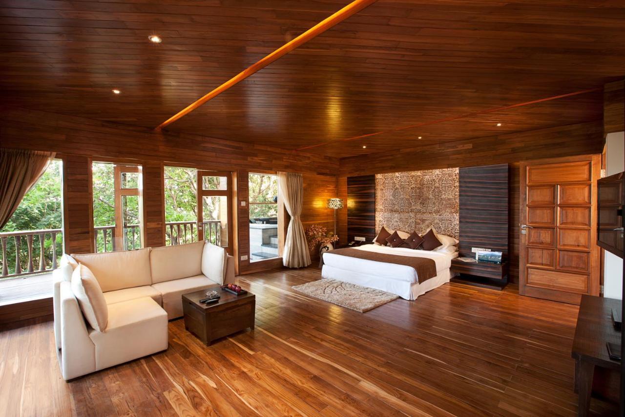 Aamby Valley City Lonavla Zewnętrze zdjęcie A bedroom at the resort