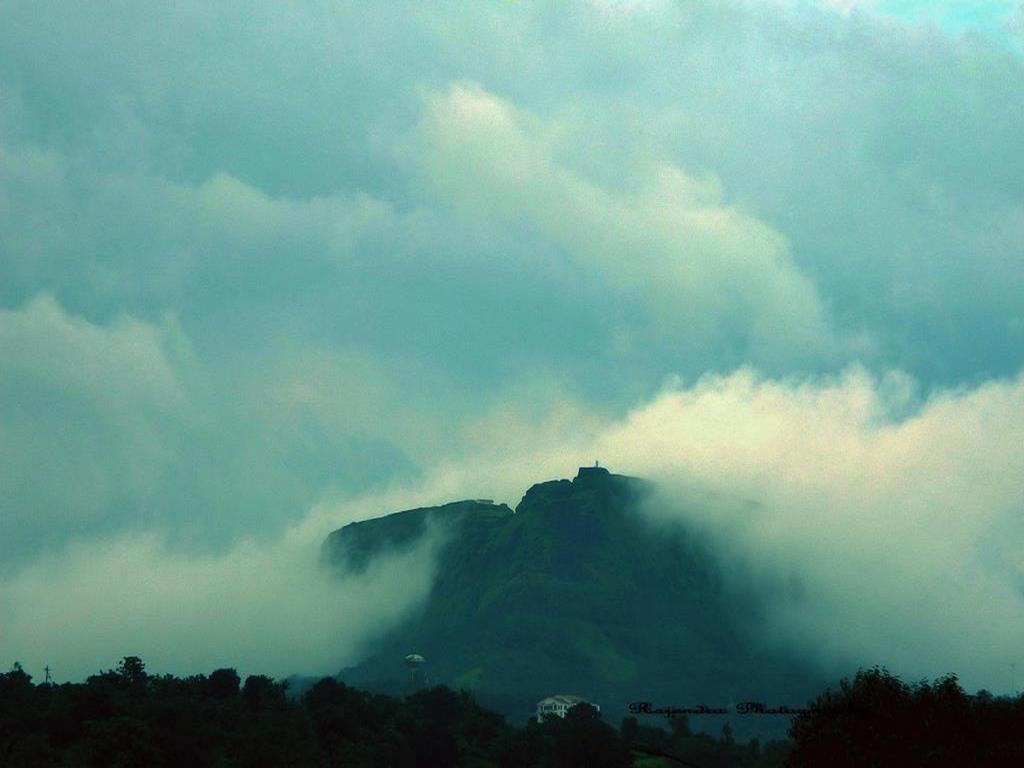 Aamby Valley City Lonavla Zewnętrze zdjęcie The Rock of Gibraltar