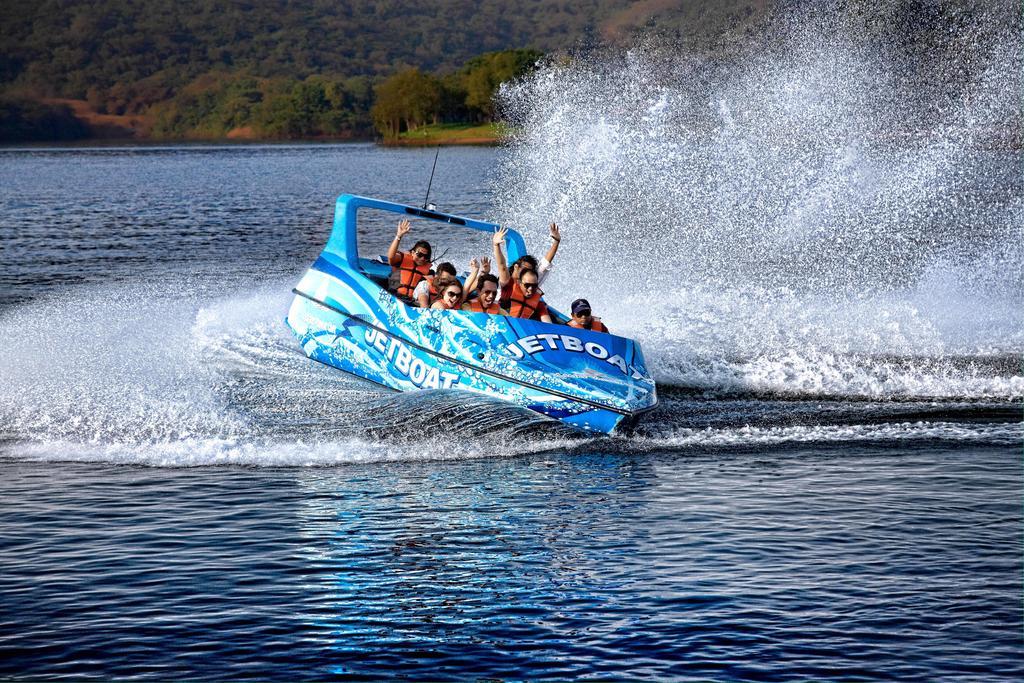 Aamby Valley City Lonavla Zewnętrze zdjęcie Jet Boating at the dam